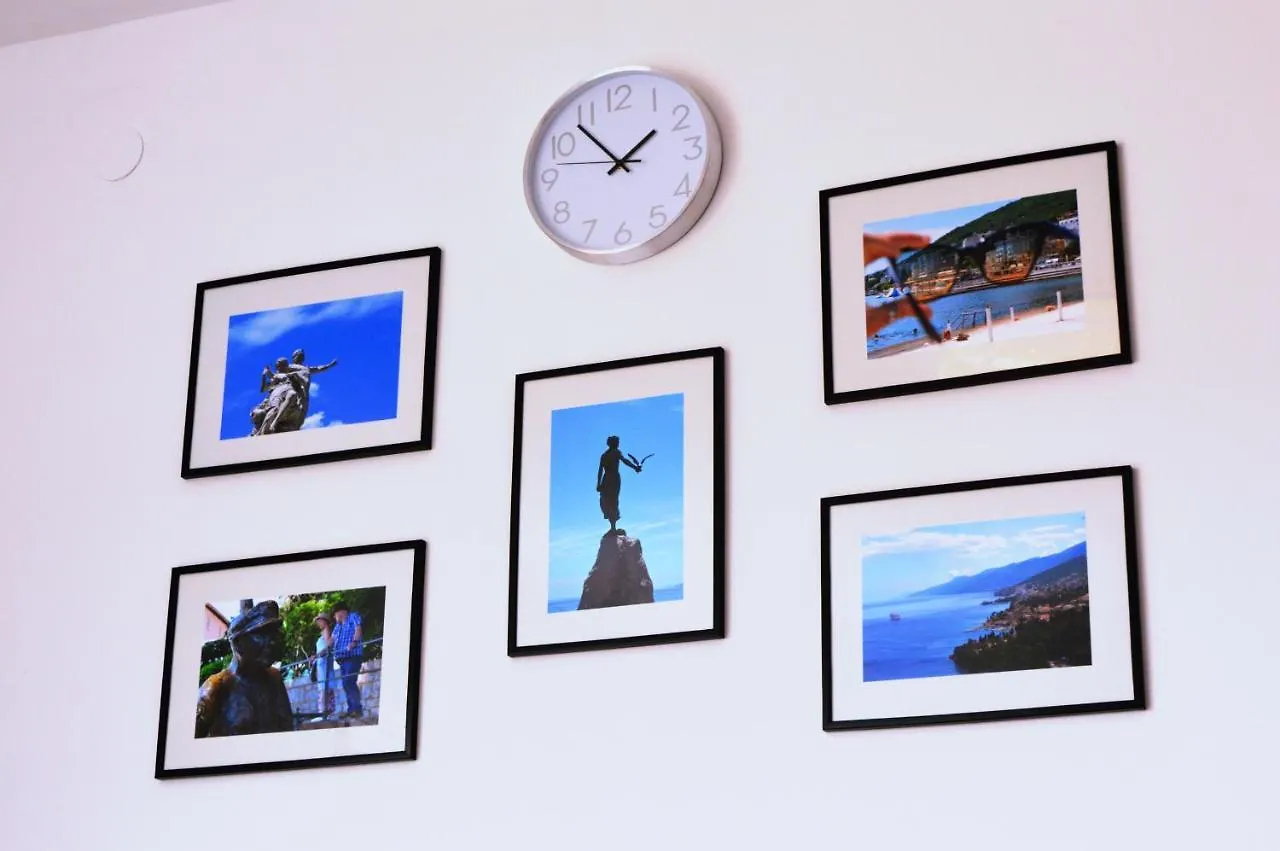 Apartment Mira Opatija 0*,  Croatia