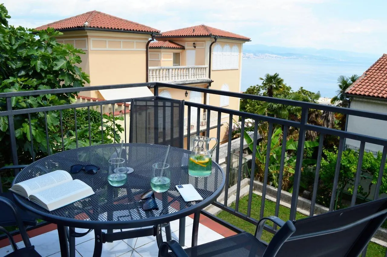 Apartment Mira Opatija